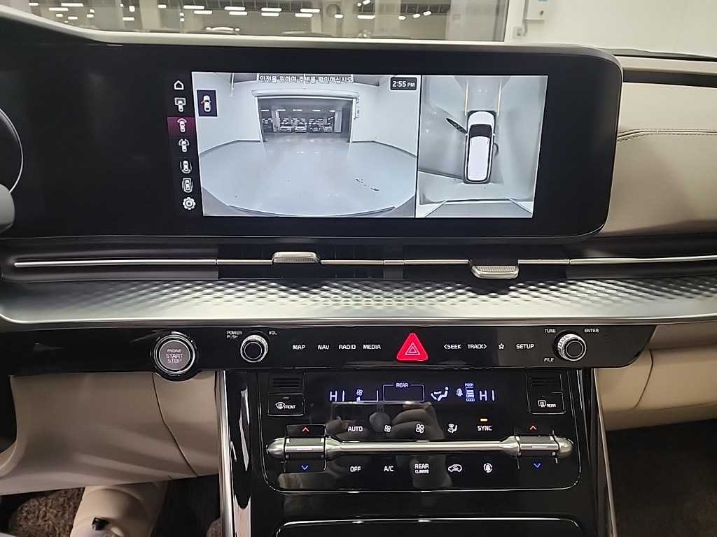 KIA Carnival - Vista 10