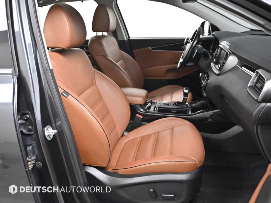 KIA Sorento - Vista 10