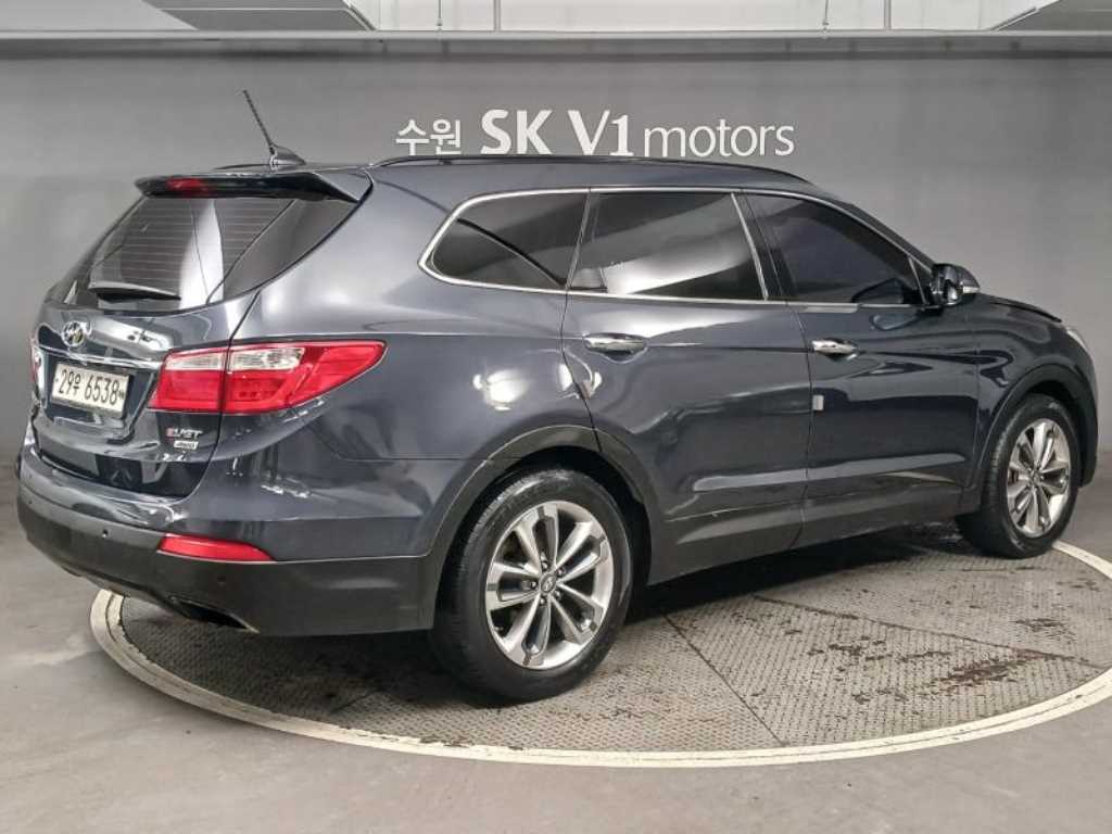 HYUNDAI Maxcruz - Vista 5