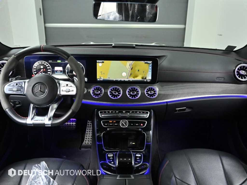 Mercedes Benz CLS Class - Vista 7