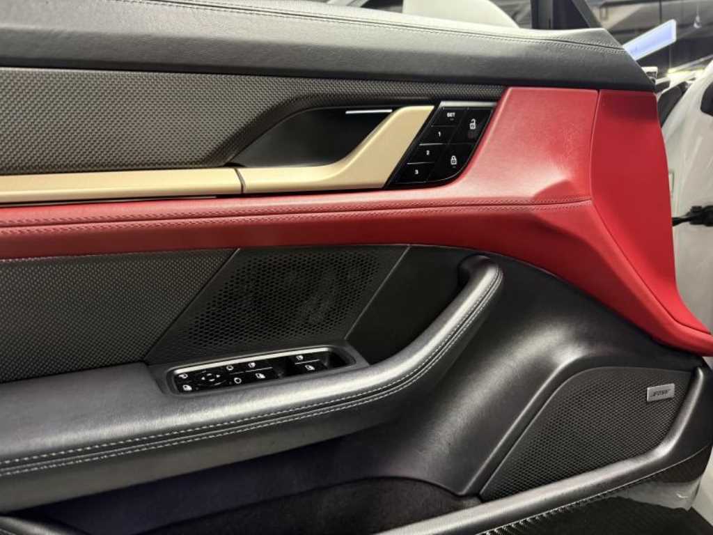 Porsche Taycan 2021 Blanco - Importación desde Corea - HF Imports Iquique - Foto 16