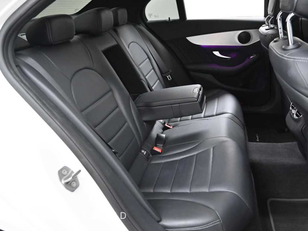 Mercedes Benz C Class - Vista 12