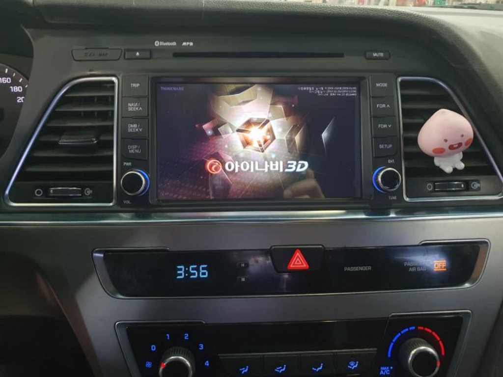 HYUNDAI Sonata - Vista 5