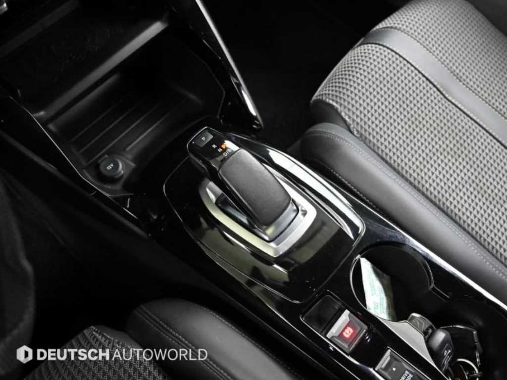 Peugeot 2008 - Vista 9