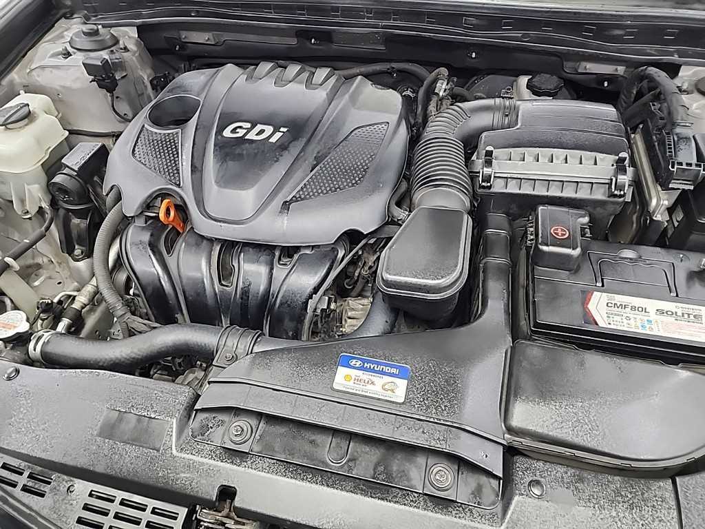 HYUNDAI Grandeur - Vista 5