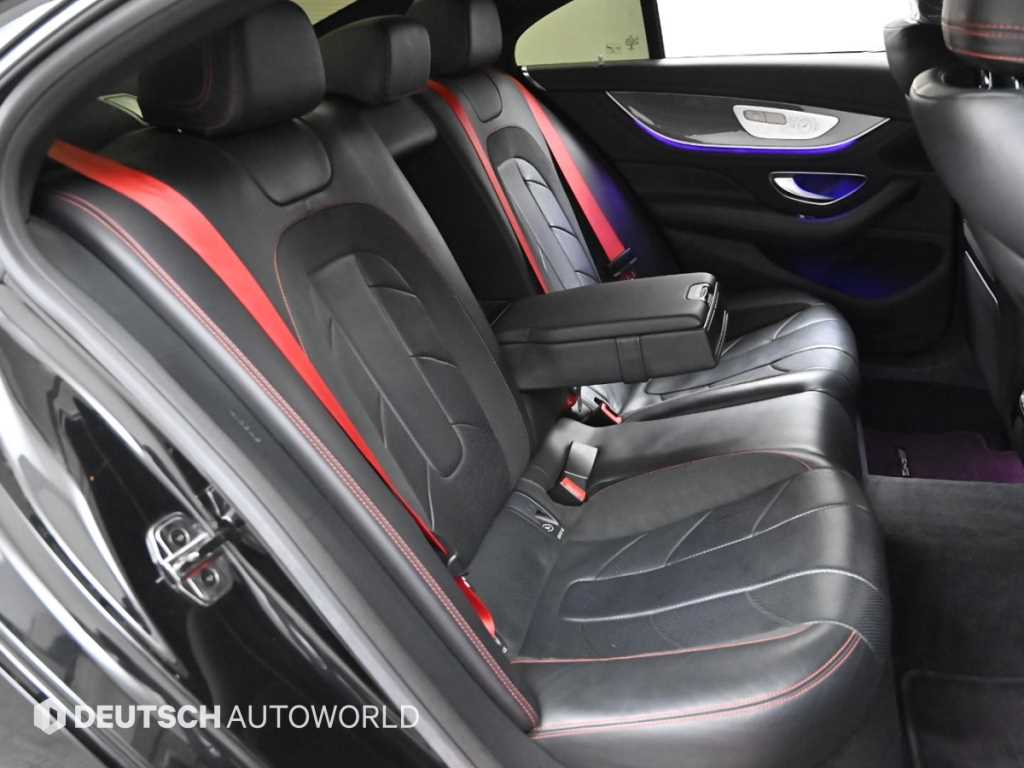 Mercedes Benz CLS Class - Vista 12