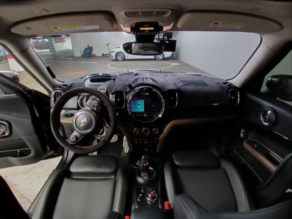 Mini Countryman - Vista 5