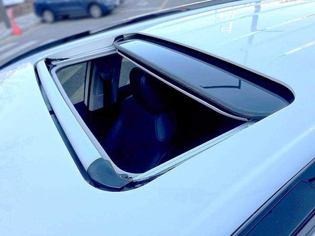 Toyota RAV4 - Vista 7