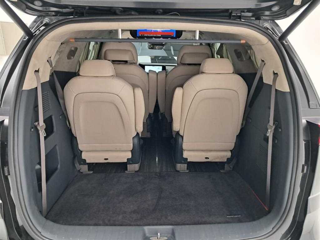 KIA Carnival 2022 Negro - Importación desde Corea - HF Imports Iquique - Foto 18