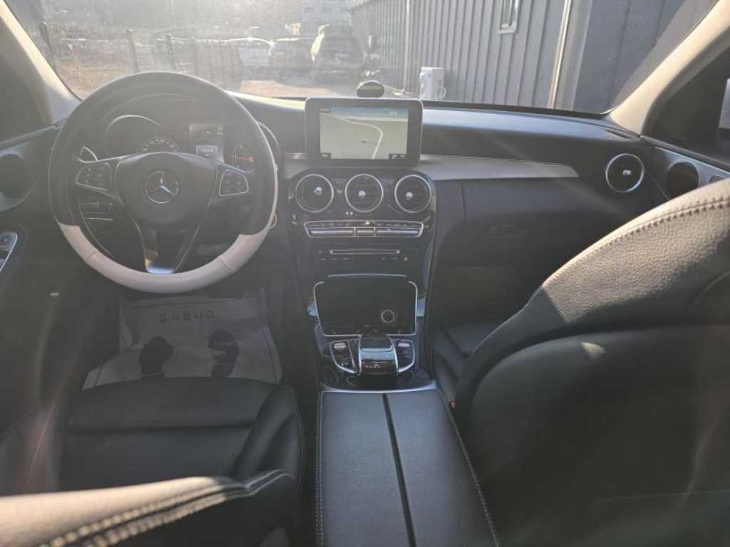 Mercedes Benz C Class - Vista 7