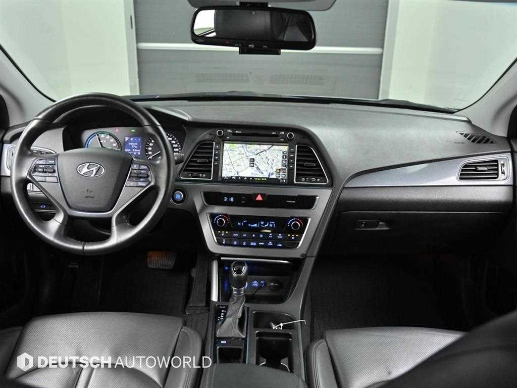 HYUNDAI Sonata - Vista 7