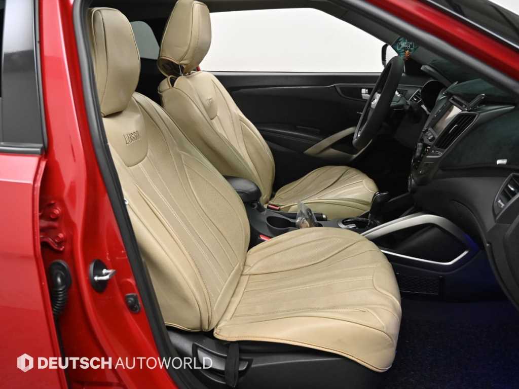 HYUNDAI Veloster - Vista 10