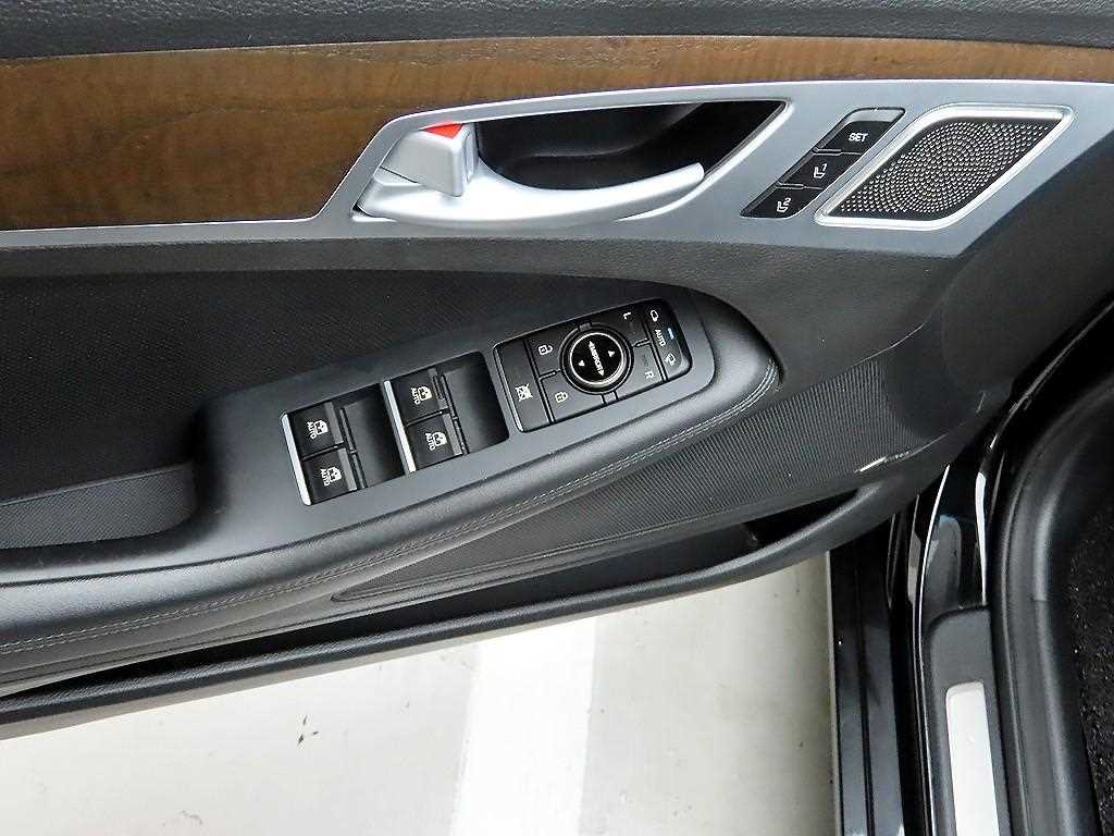 Genesis G80 - Vista 11