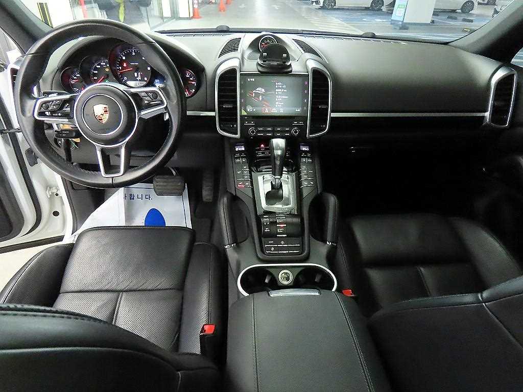 Porsche Cayenne - Vista 10