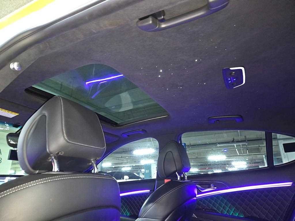 Genesis G70 2019 Amarillo - Importación desde Corea - HF Imports Iquique - Foto 16