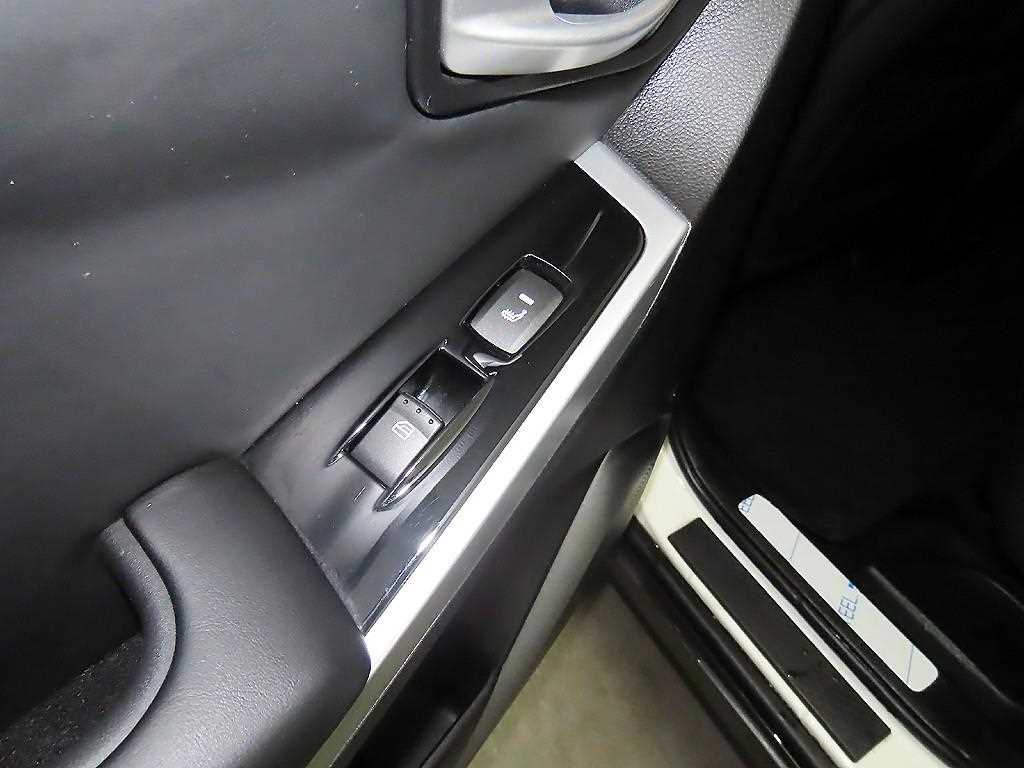 Ssangyong Korando 2015 Blanco - Importación desde Corea - HF Imports Iquique - Foto 16