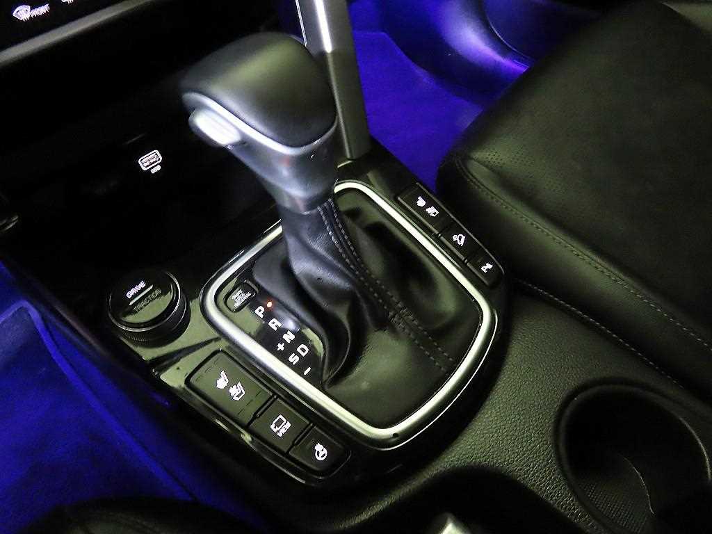 KIA Seltos - Vista 12