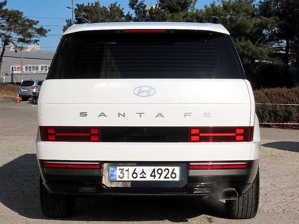 HYUNDAI Santa Fe - Vista 5