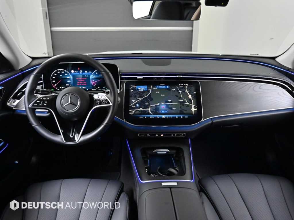 Mercedes Benz E class - Vista 7