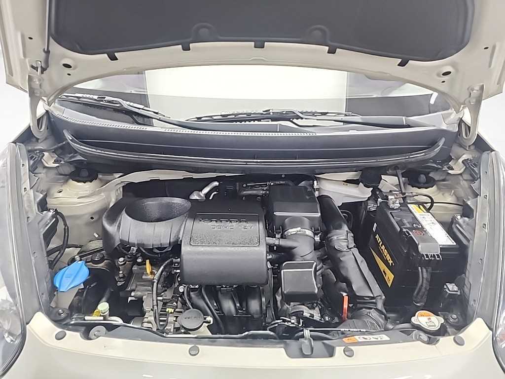 KIA Morning - Vista 5