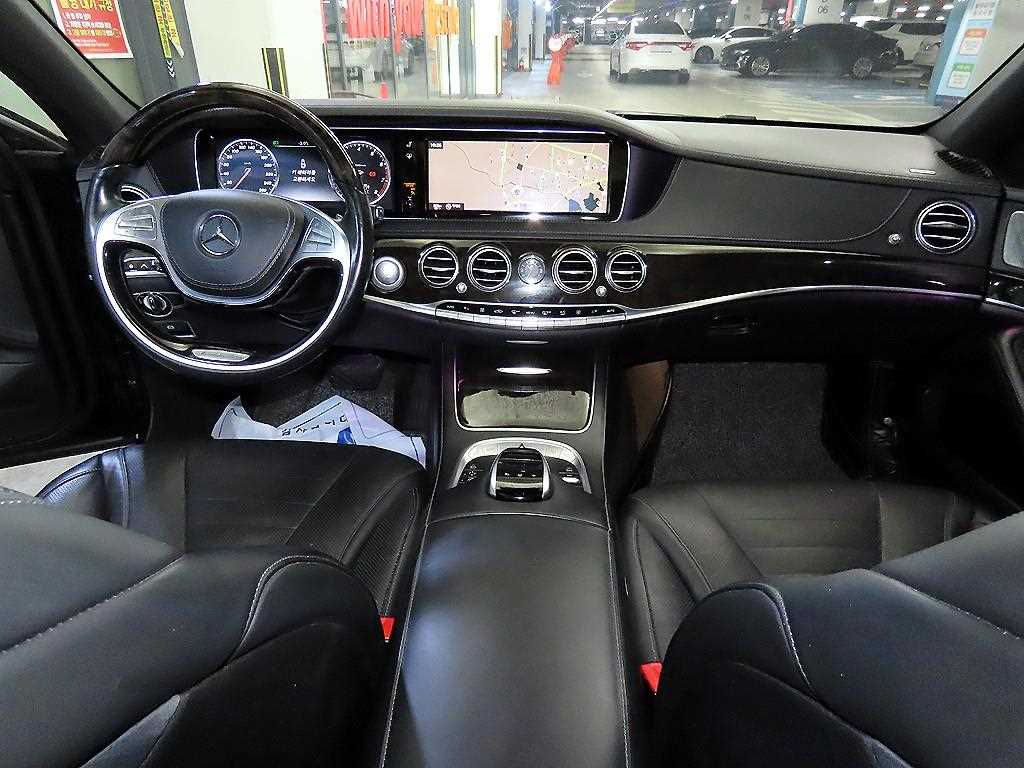 Mercedes Benz S Class - Vista 10