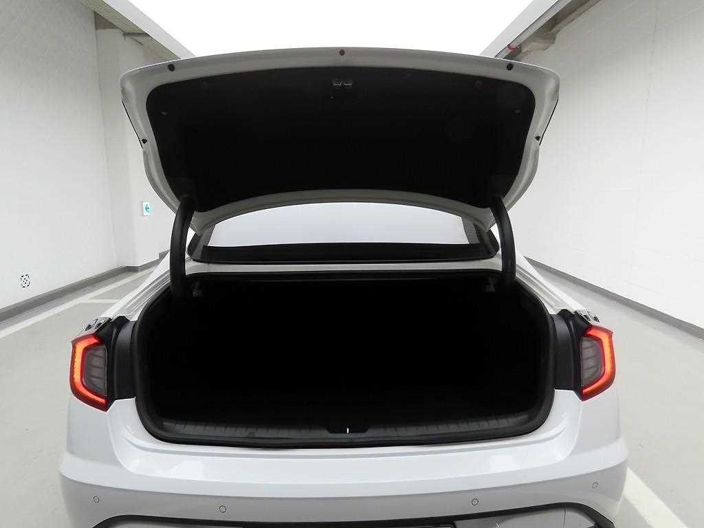 HYUNDAI Sonata - Vista 5