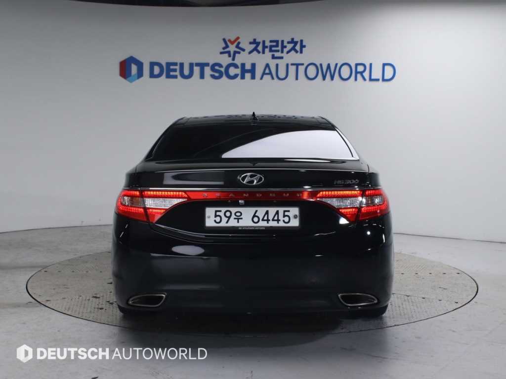 HYUNDAI Grandeur - Vista 4