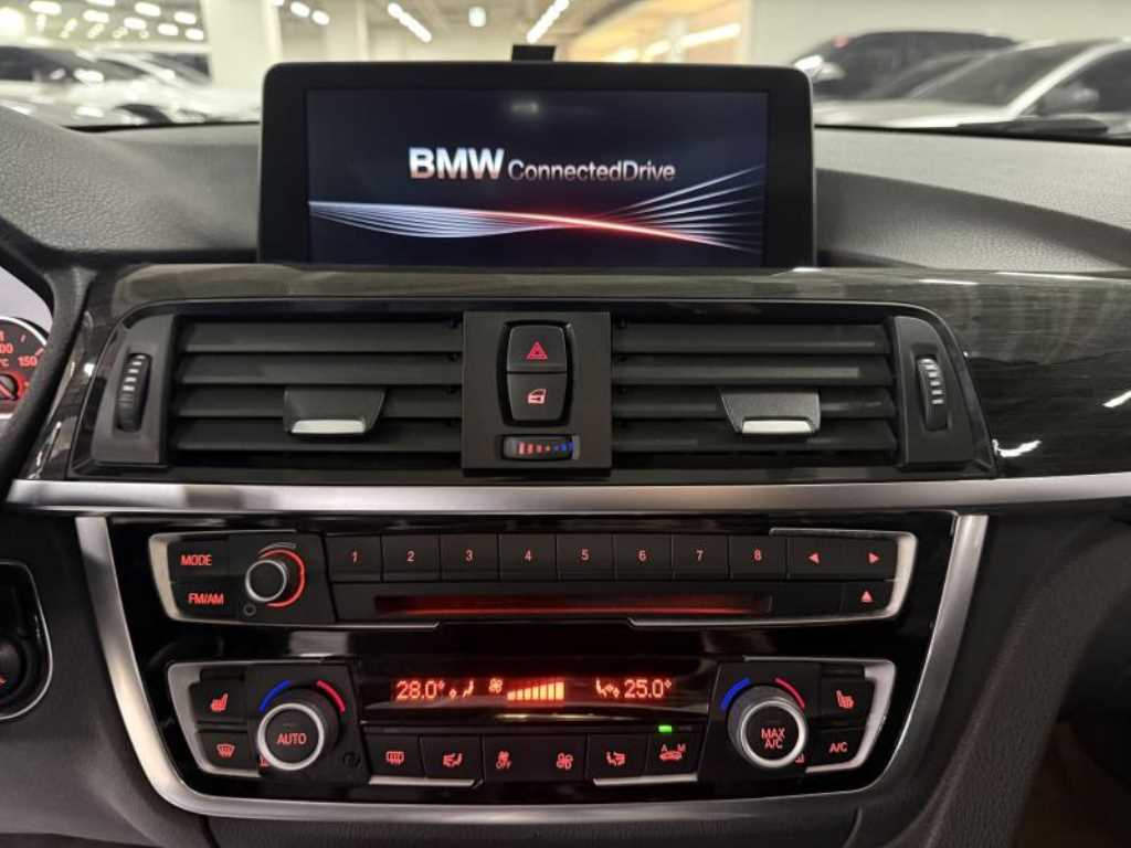BMW 4 Series - Vista 11