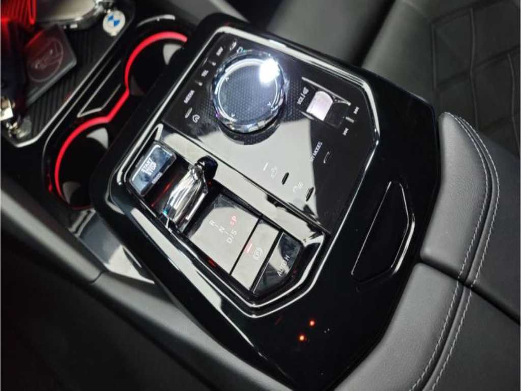 BMW 5 Series 2024 - Importación desde Corea - HF Imports Iquique - Foto 15