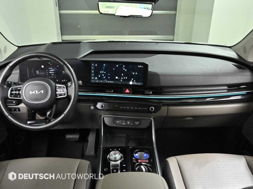 KIA Carnival - Vista 7