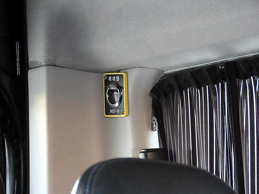 HYUNDAI Solati 2015 Amarillo - Importación desde Corea - HF Imports Iquique - Foto 18