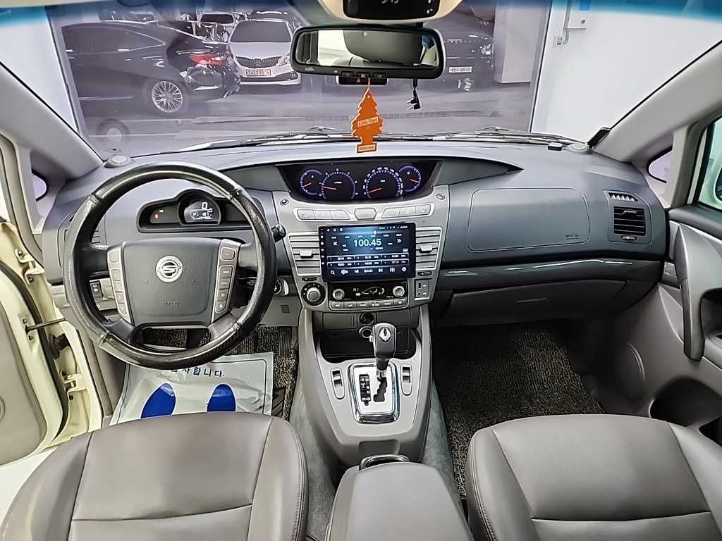 Ssangyong Korando - Vista 7