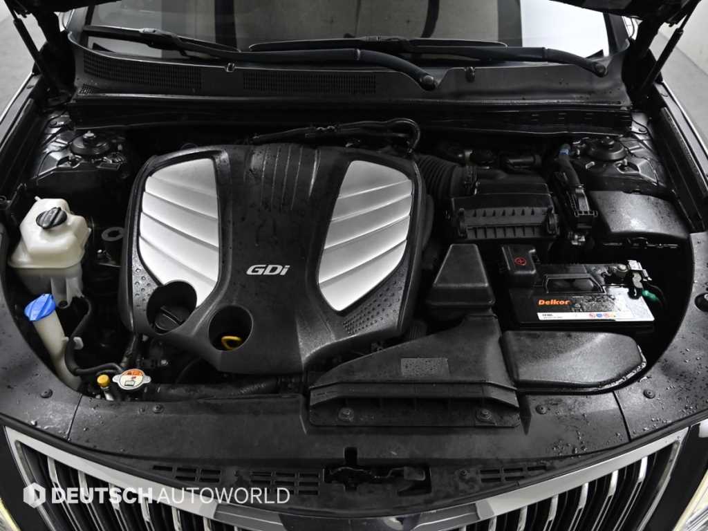 HYUNDAI Grandeur - Vista 6