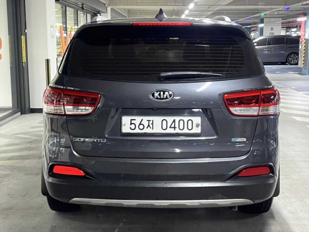 KIA Sorento - Vista 5