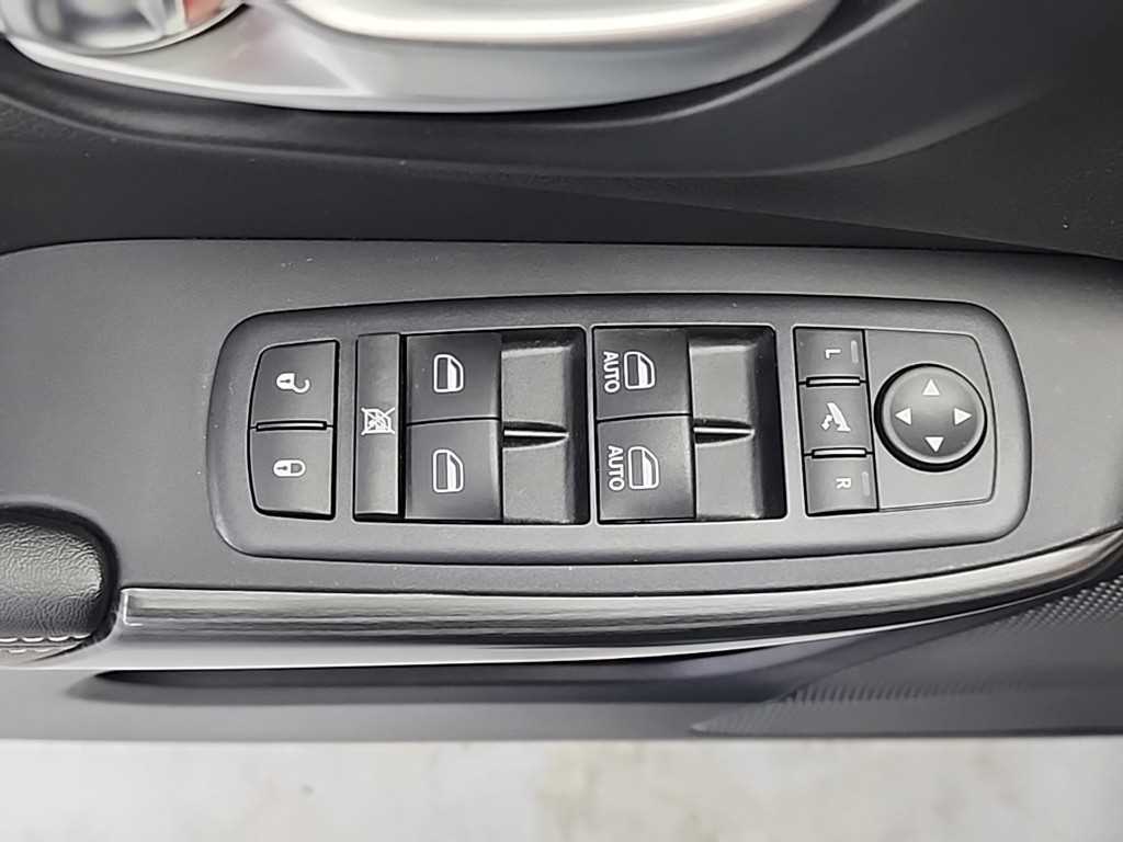 Jeep Cherokee 2016 Negro - Importación desde Corea - HF Imports Iquique - Foto 19