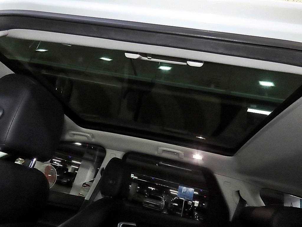 Land Rover Discovery Sports 2018 Blanco - Importación desde Corea - HF Imports Iquique - Foto 16