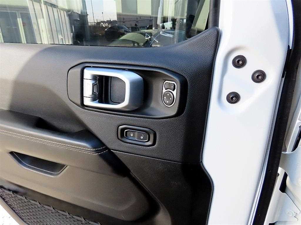 Jeep Wrangler - Vista 11