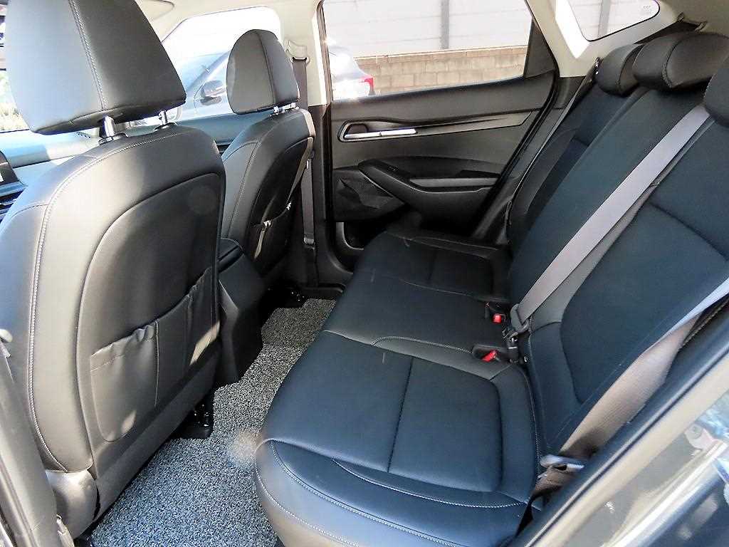 KIA Seltos - Vista 6