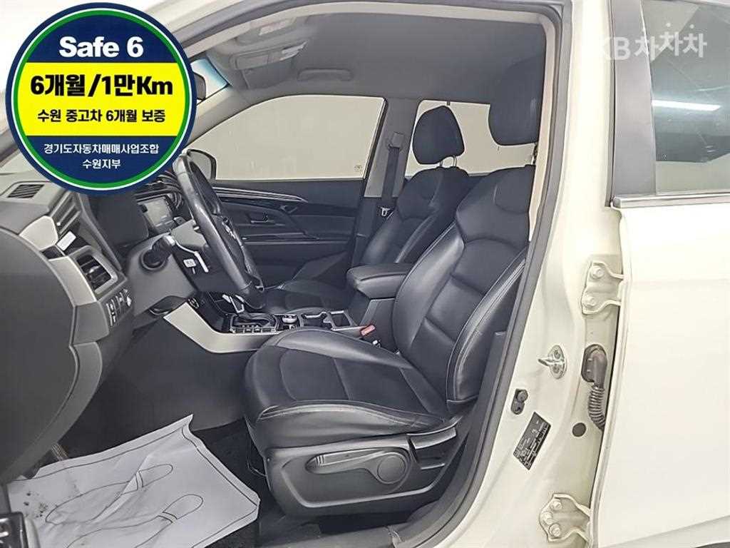 Ssangyong Korando - Vista 12