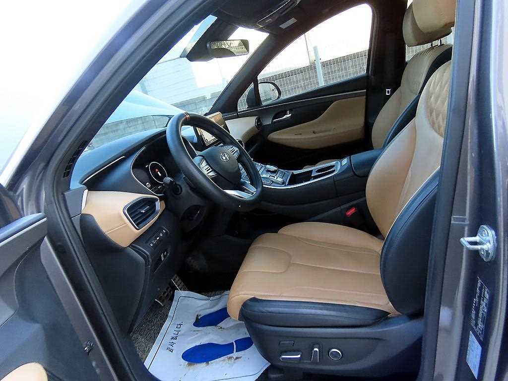 HYUNDAI Santa Fe - Vista 5