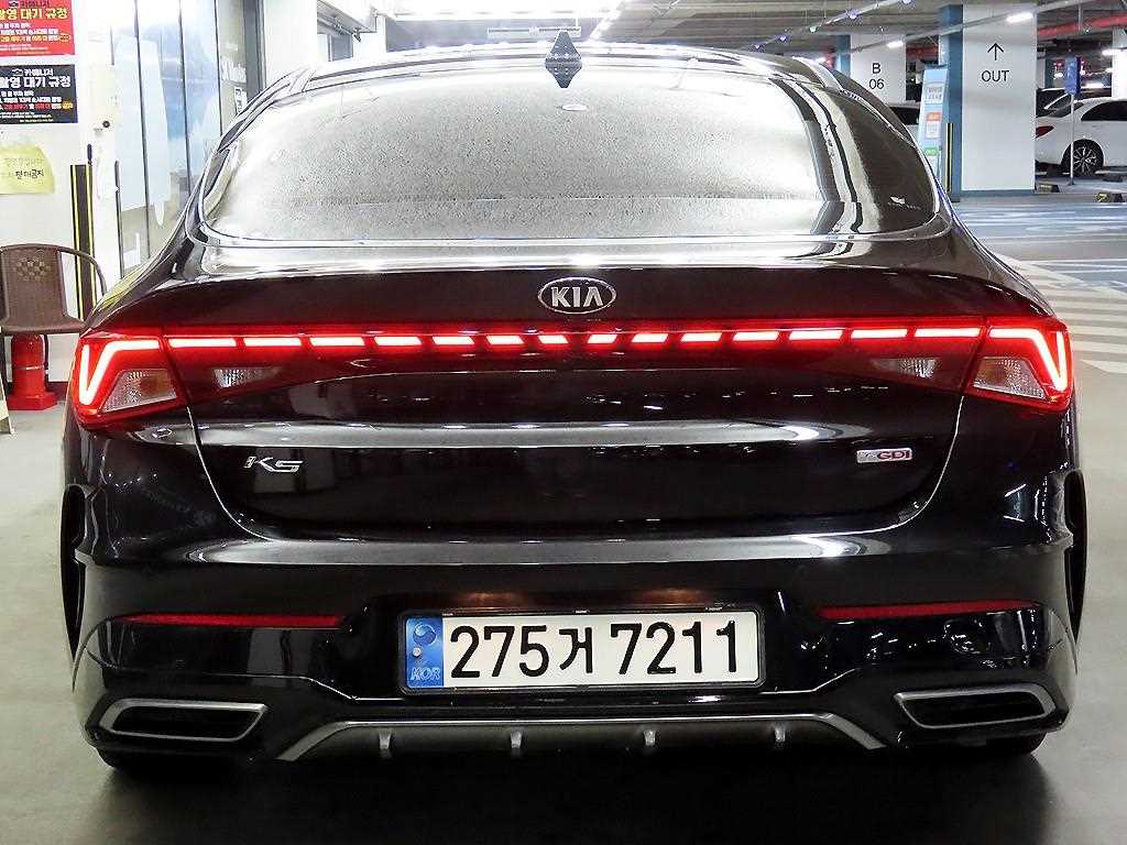 KIA K5 - Vista 5