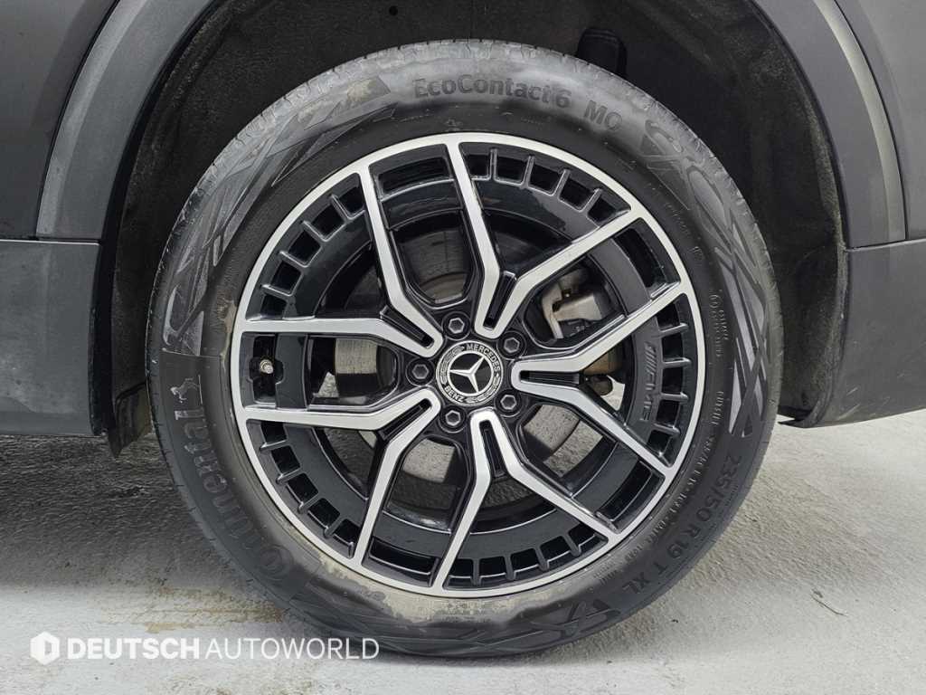 Mercedes Benz EQB - Vista 5