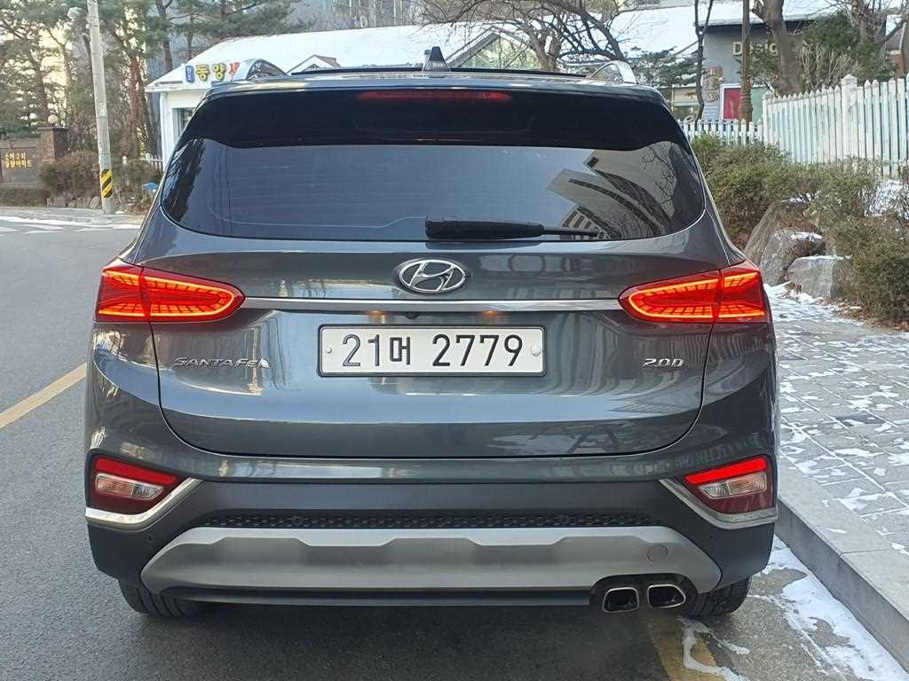 HYUNDAI Santa Fe - Vista 4