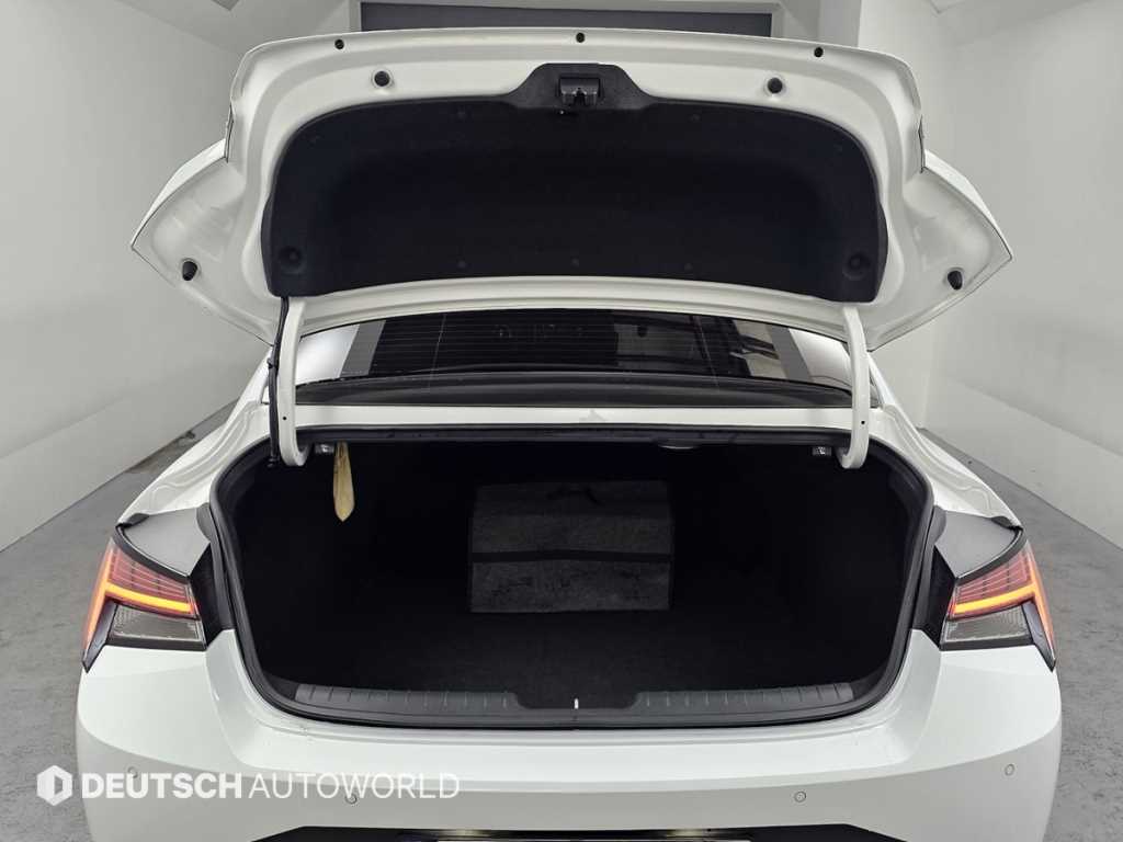 HYUNDAI Avante 2021 Blanco - Importación desde Corea - HF Imports Iquique - Foto 20