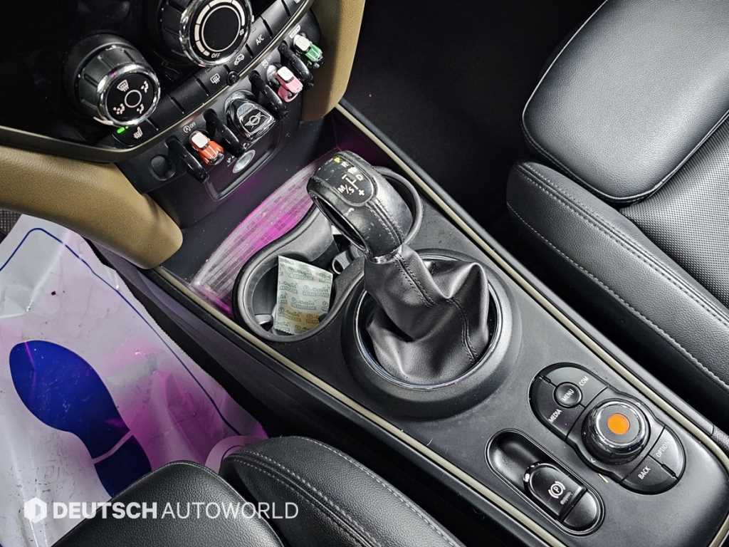 Mini Countryman - Vista 9