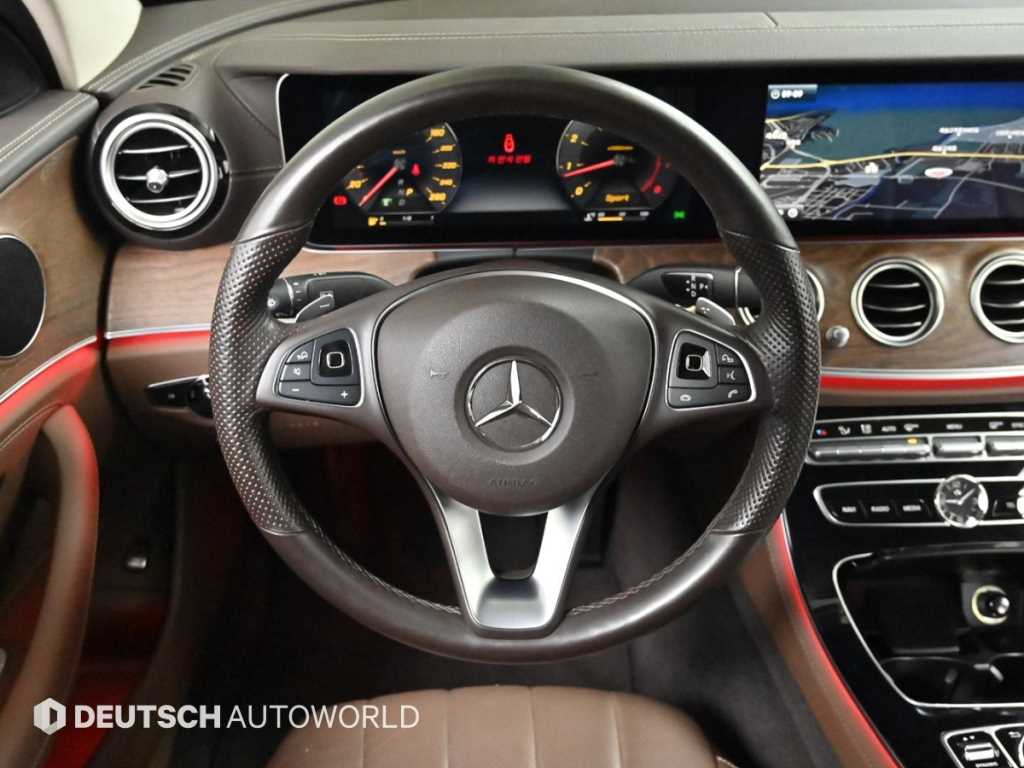 Mercedes Benz E class 2017 Negro - Importación desde Corea - HF Imports Iquique - Foto 13