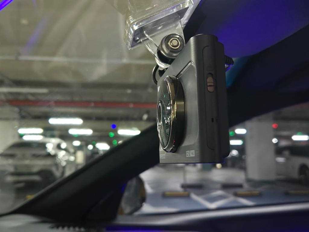 Genesis G70 2019 Amarillo - Importación desde Corea - HF Imports Iquique - Foto 17