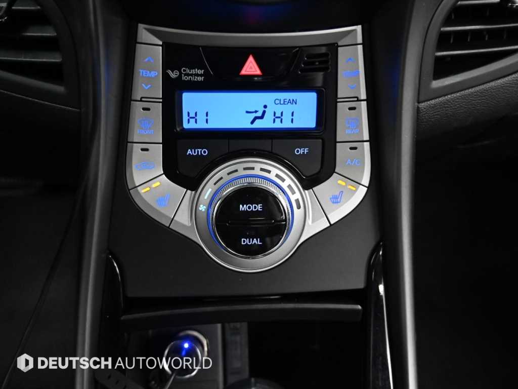 HYUNDAI Avante 2012 - Importación desde Corea - HF Imports Iquique - Foto 17