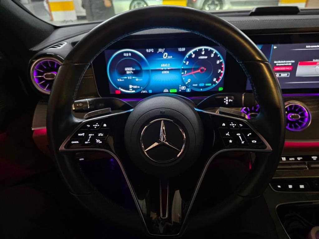 Mercedes Benz CLS Class - Vista 11