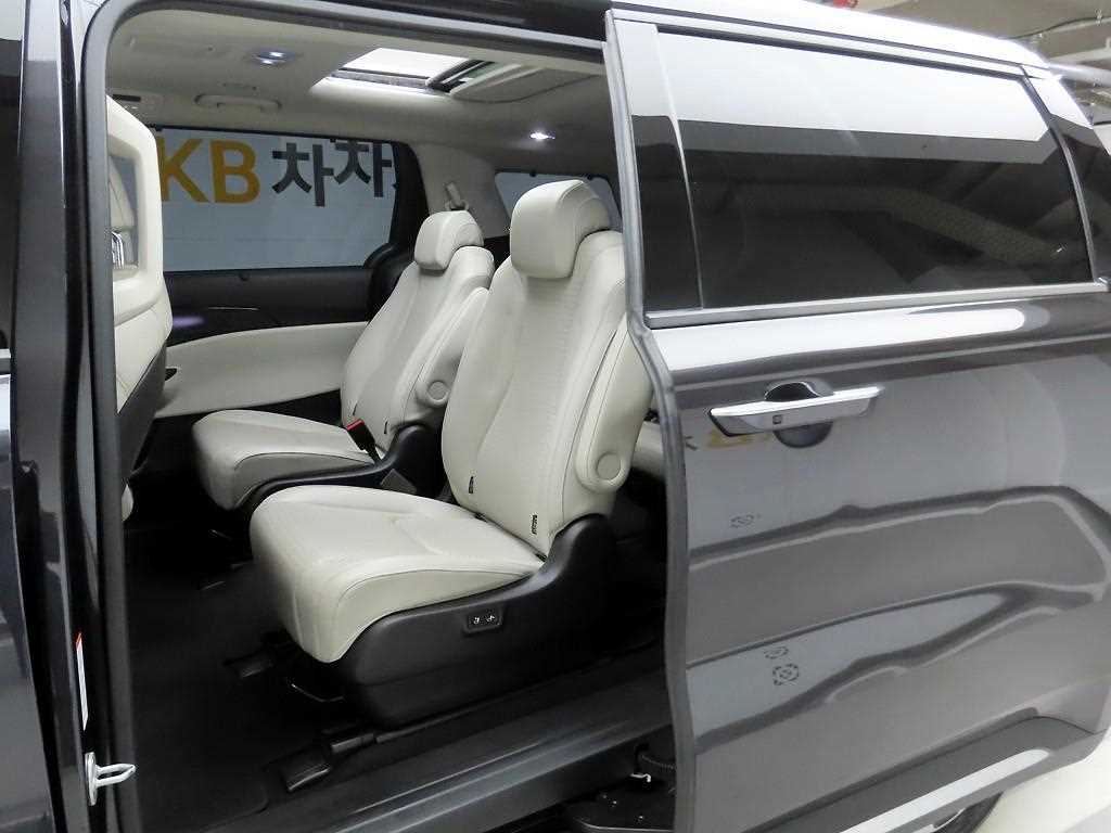 KIA Carnival 2021 Gris - Importación desde Corea - HF Imports Iquique - Foto 13